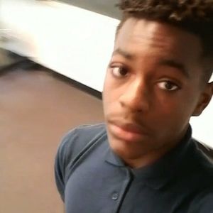 Meet your Posher, Johnathan